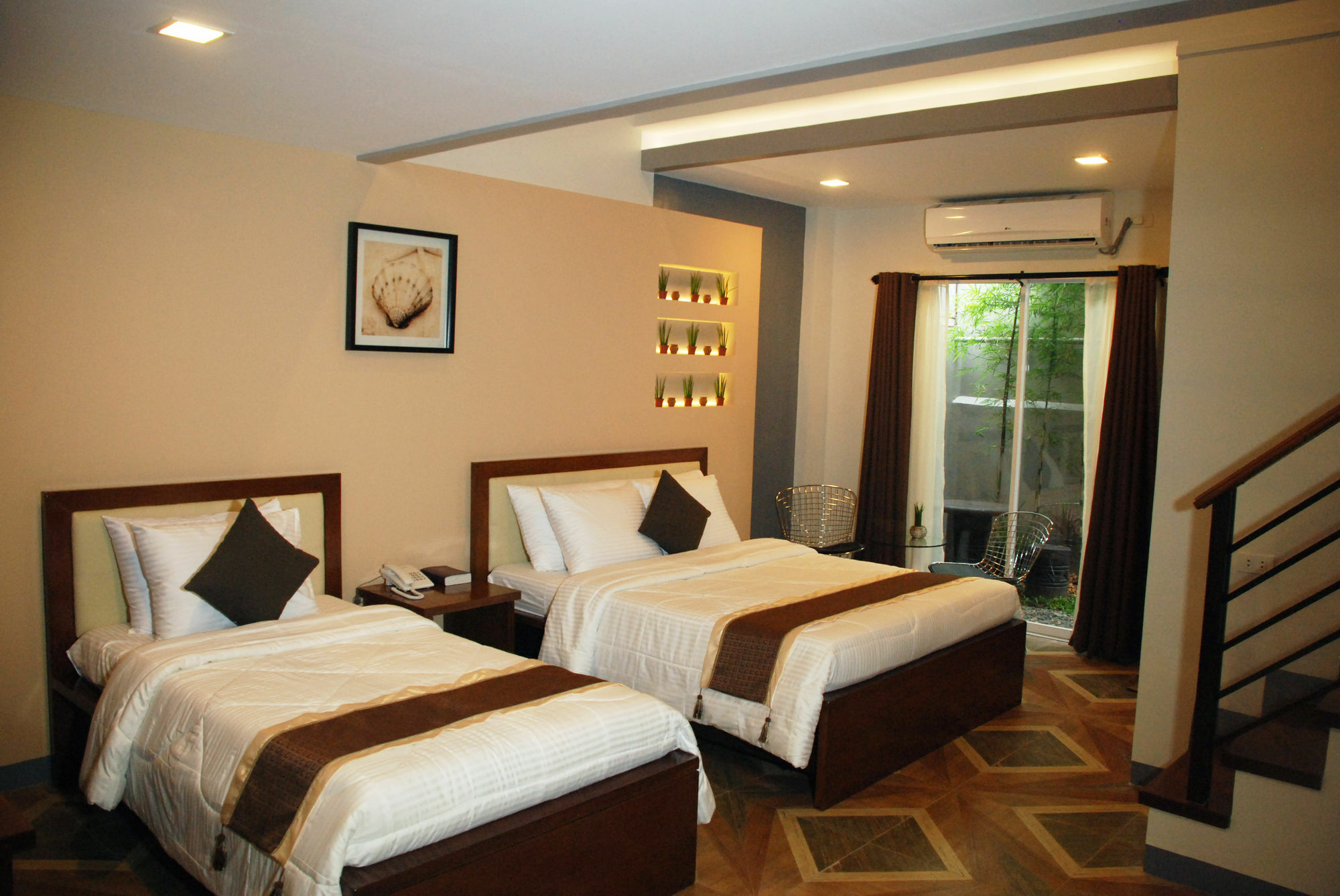Nao Hotel Tagaytay City Exterior photo